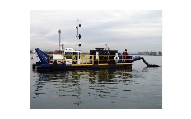 Self-Propelled Dredge