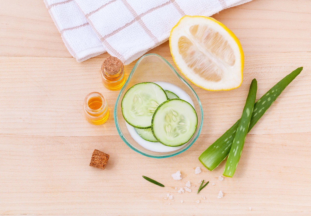 The Role of Vitamin C in Skincare: Benefits, Uses, and What to Look For