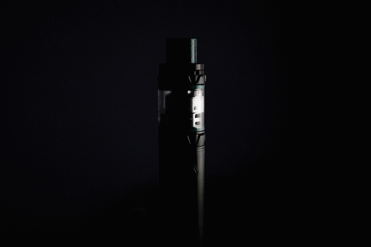 Why Online Vape Devices Are Gaining Popularity?