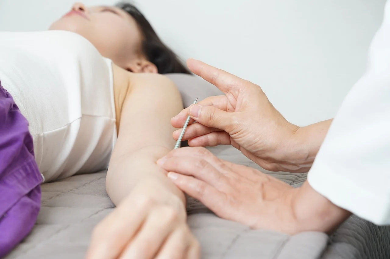 Defining Integrative Medicine: Blending Traditional and Alternative Therapies for Effective Patient Care
