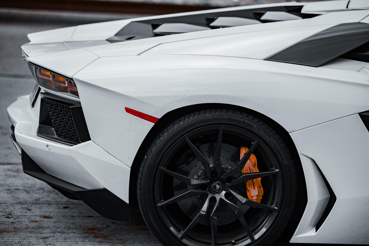 What Makes A High End Real Estate Company Stand Out In An Ultra-Competitive Market?