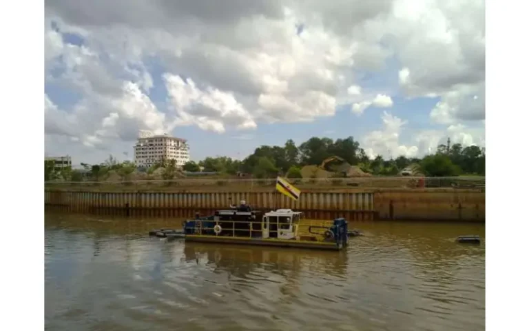 canal dredger supplier