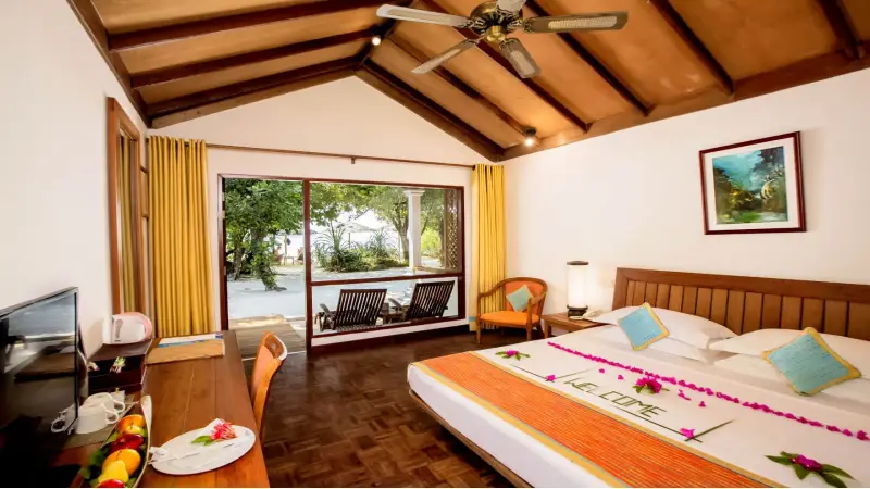 reethi sunrise villa